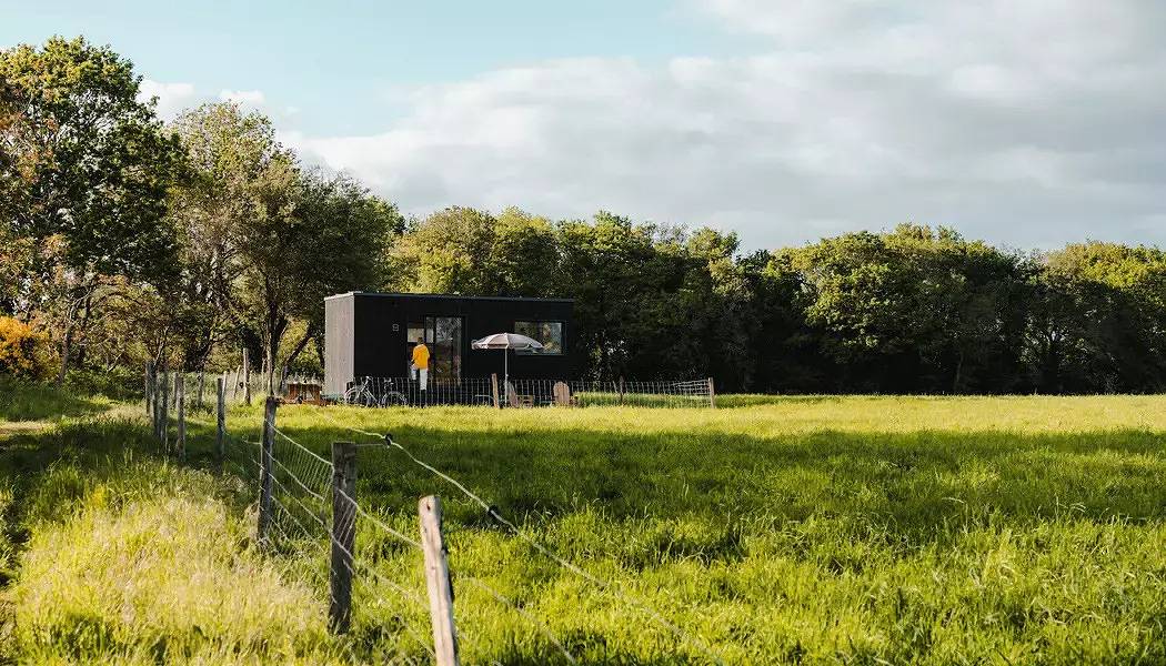 Apartamento entero, Pequeña casa - 2 adultos + 1 niño hasta 12 años in Pont-l'Abbé, Côte de Cornouaille