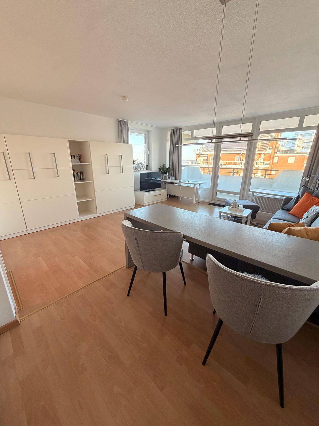 Ganze Wohnung, Ferienwohnung mit Balkon und Meerblick in Cuxhaven-Duhnen in Duhnen, Cuxhaven