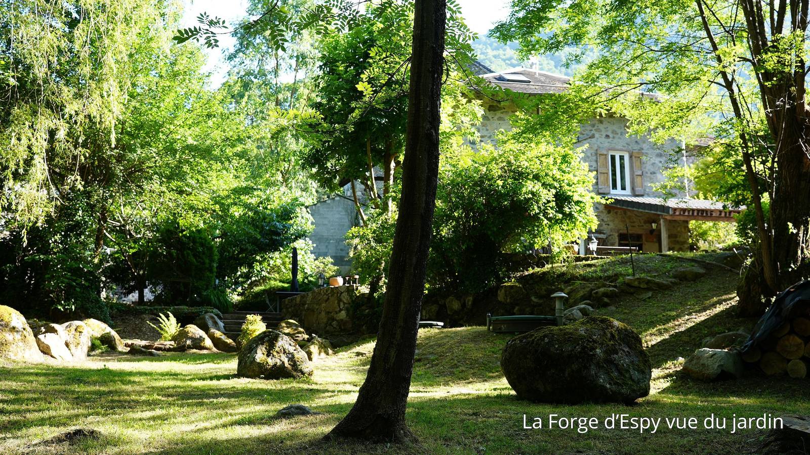 La Forge d'Espy - gîte de montagne pour 8 personnes in Illier-et-Laramade, Parc naturel régional des Pyrénées ariégeoises