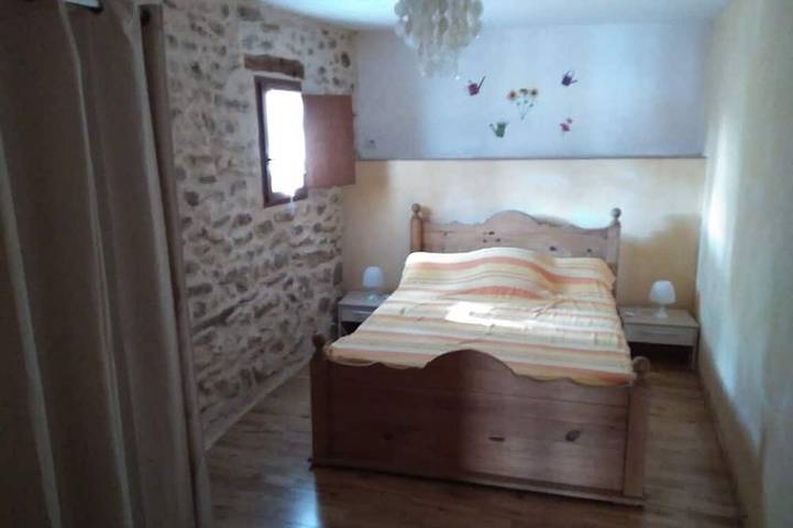 Location de vacances pour 5 personnes à Cruis - 3