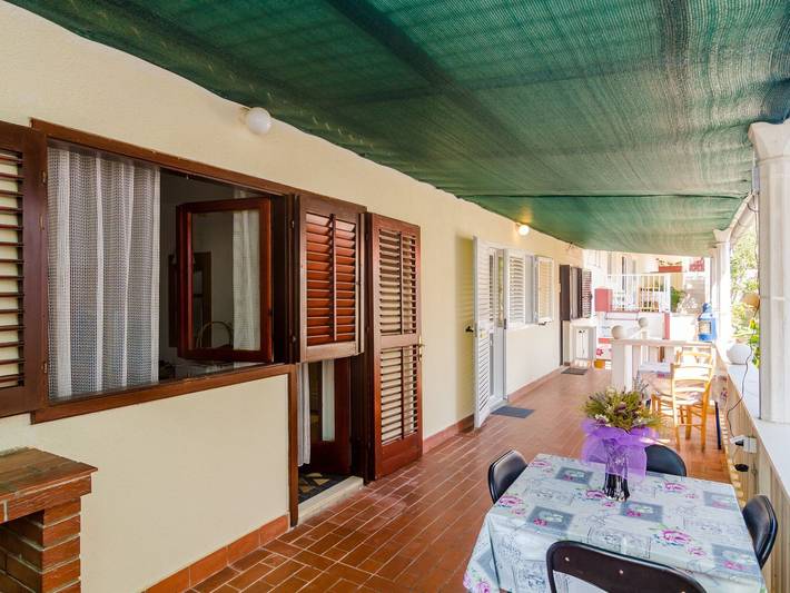 Ferienwohnung für 3 Personen, mit Terrasse, kinderfreundlich