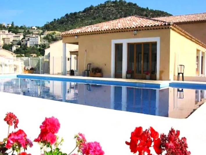 Appartement de vacances pour 4 personnes, avec piscine, animaux acceptés