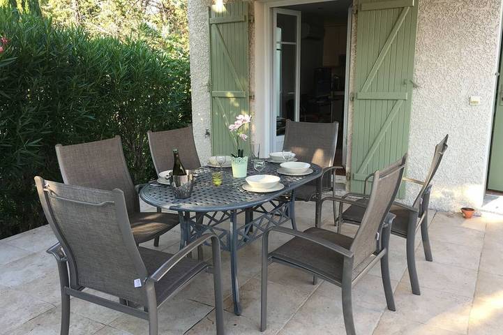 Villa für 7 Personen, mit Garten und Terrasse sowie Pool - 1