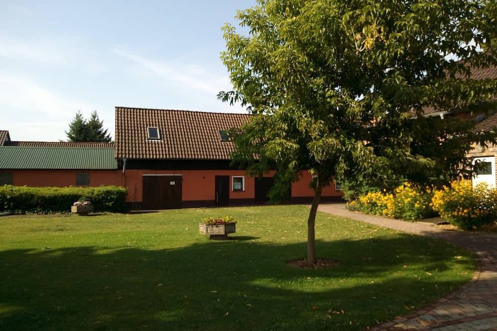 Ganze Wohnung, Fewo „Valeria“ im 1. Og im Lindeneck in Briesensee, Neu Zauche