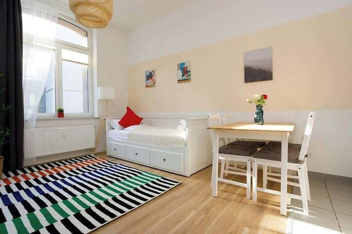 Ganze Wohnung, FullHouse Apartments Ab5 Medium in Halle, Saale-Unstrut