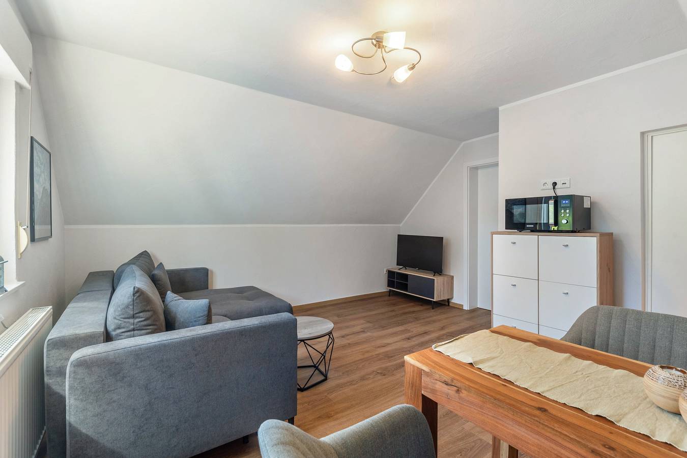 Ganze Wohnung, Apartment 'Gellinghausen' mit gemeinsamer Terrasse, privatem Garten und Wlan in Schmallenberg, Hochsauerlandkreis