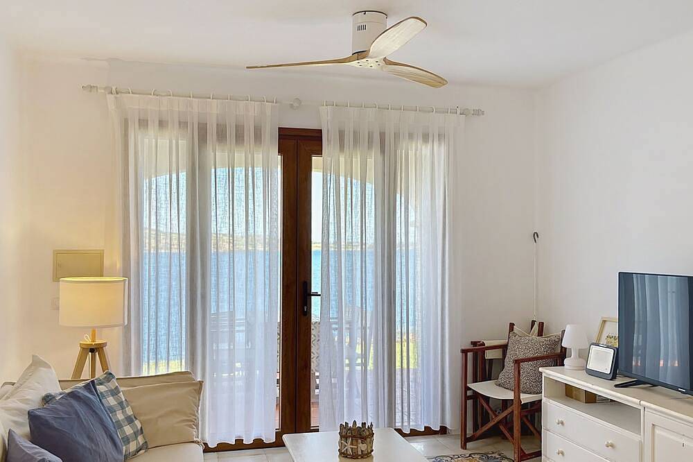Ganze Wohnung, P82-Apartment-Meerblick-Eigenes Badezimmer in Fornells, Es Mercadal
