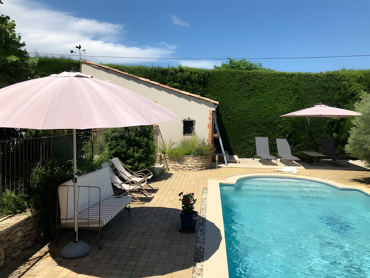 Vakantiehuis 'La Bastide De La Coda' met Wi-Fi in Châteauneuf-du-Rhône, Nyons en omgeving
