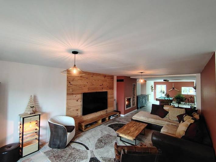 Location de vacances pour 14 personnes, avec jardin, animaux acceptés à Le Grand-Serre - 4