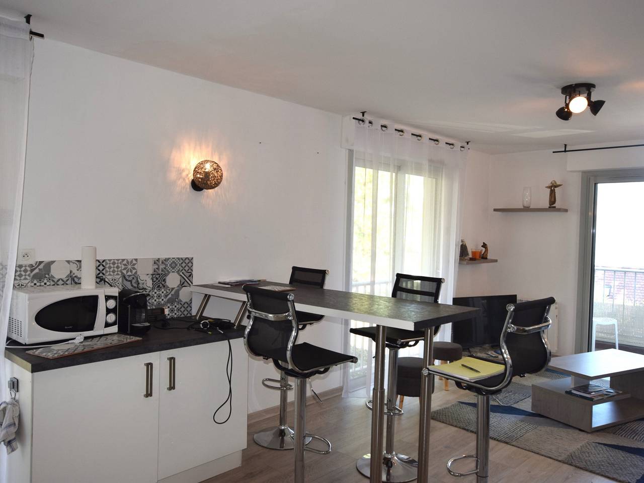 Apartamento entero, Apartamento moderno con balcón en Évian-les-Bains in Évian-les-Bains, Thonon-les-Bains region