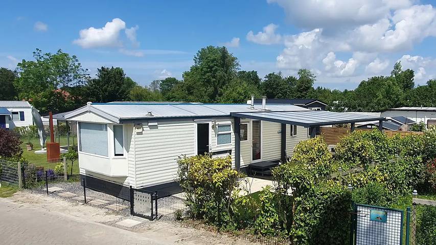Camping für 4 Personen, mit Terrasse und Pool, mit Haustier in Zeeland - 2