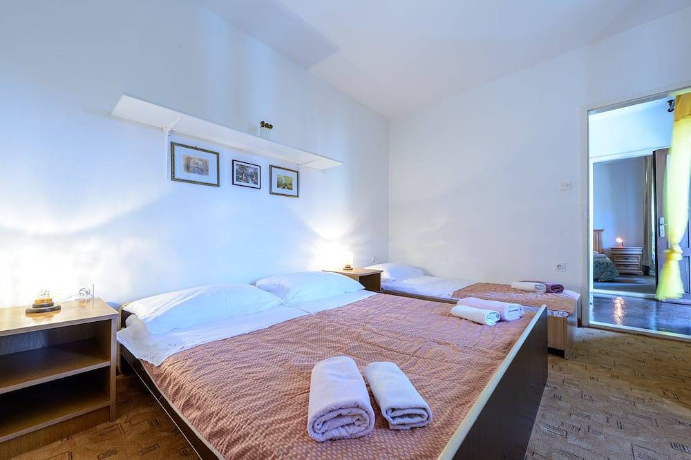 6 Bedroom Villa with large terrace located in the heart of old town Cavtat in Cavtat, Dubrovnik-Neretva