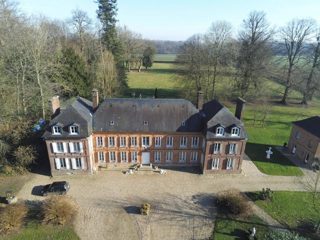 Chateau De Grosfy in Hugleville-en-Caux, Région de Dieppe