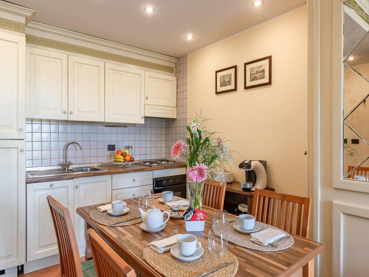 Appartement entier, Résidence de prestige près de Rome et de Tivoli in Settecamini, Rome
