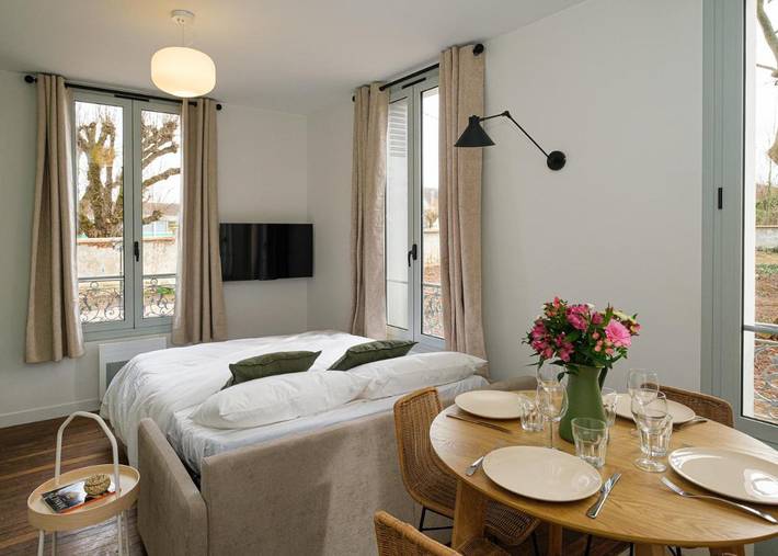 Gîte pour 4 personnes, avec jardin à Quincy-Voisins - 3