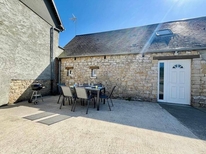 Location de vacances pour 6 personnes, avec jardin, adapté aux familles à Les Veys - 2