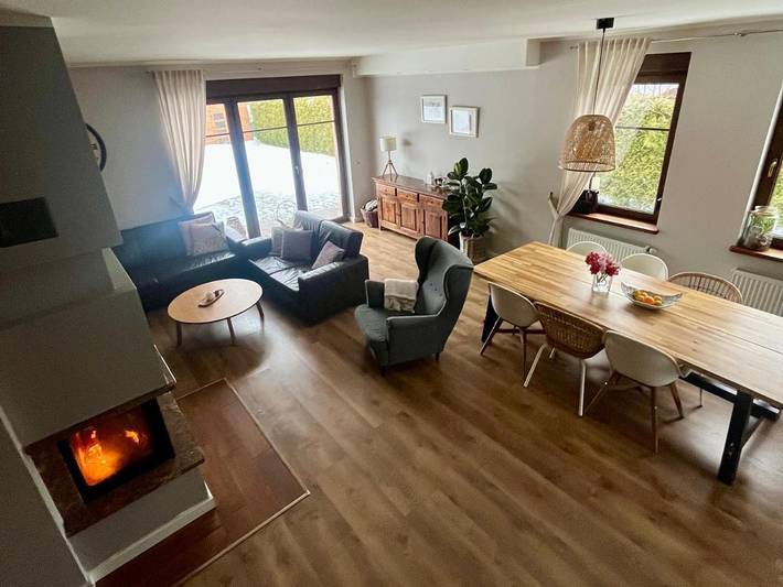 Ferienhaus für 8 Personen, mit Balkon und Terrasse sowie Garten und Sauna