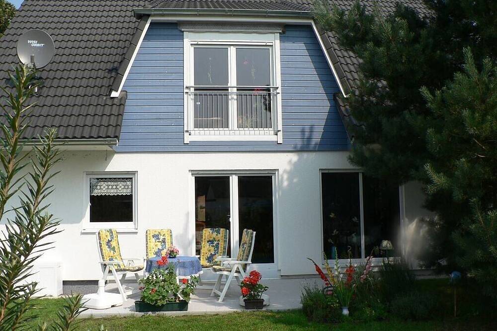 Ganze Wohnung, Kinderfreundliche Fewo in neuem Haus im ostseetypischen   (blau/weißen) St in Körkwitz, Ribnitz-Damgarten