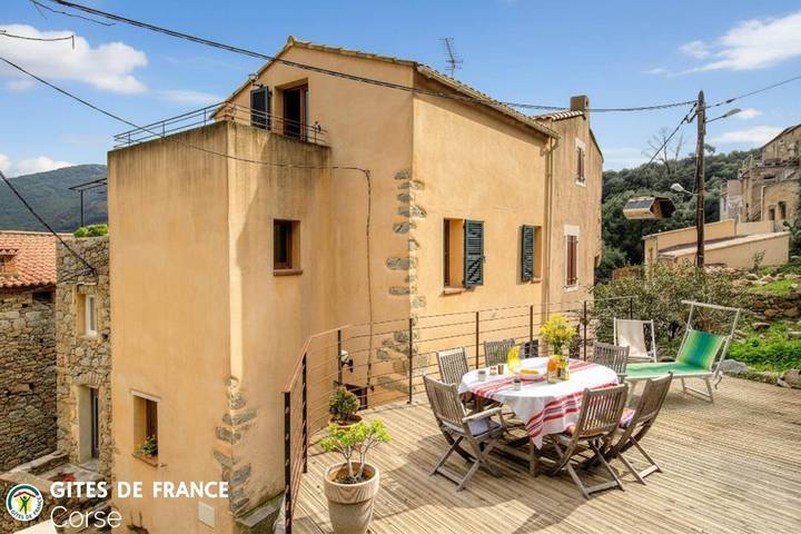 Gîte für 4 Personen, mit Terrasse und Garten sowie Ausblick - 1