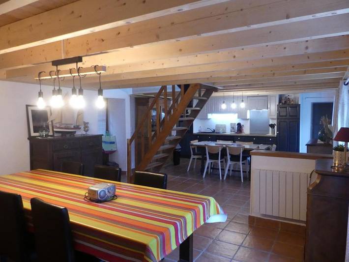Location de vacances pour 6 personnes, avec terrasse et jardin dans Plage De Goulien - 4