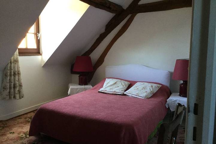 Gîte pour 12 personnes, avec piscine ainsi que jardin et terrasse à La Ferté-Saint-Aubin - 2