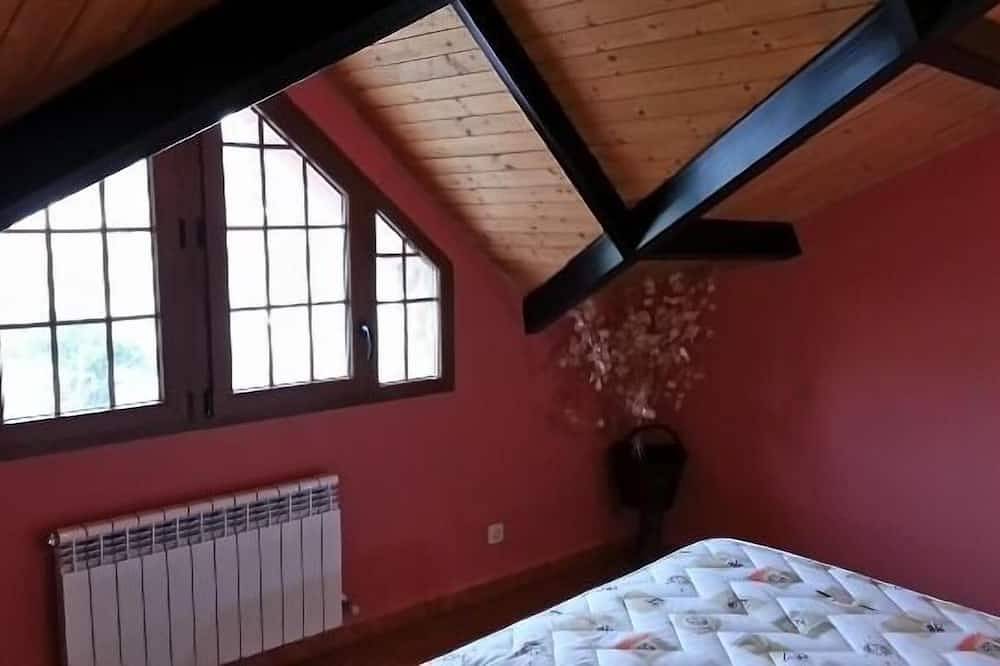 Casa rural (alquiler íntegro) Arroyocantarranas para 12 personas in Canencia, Provincia de Madrid