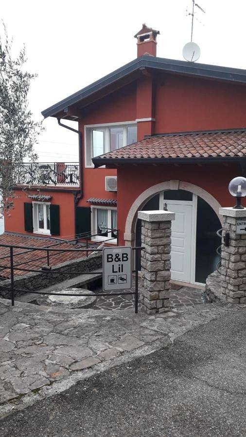 B&B für 3 Personen, mit Ausblick und Terrasse sowie Garten am Gardasee - 4