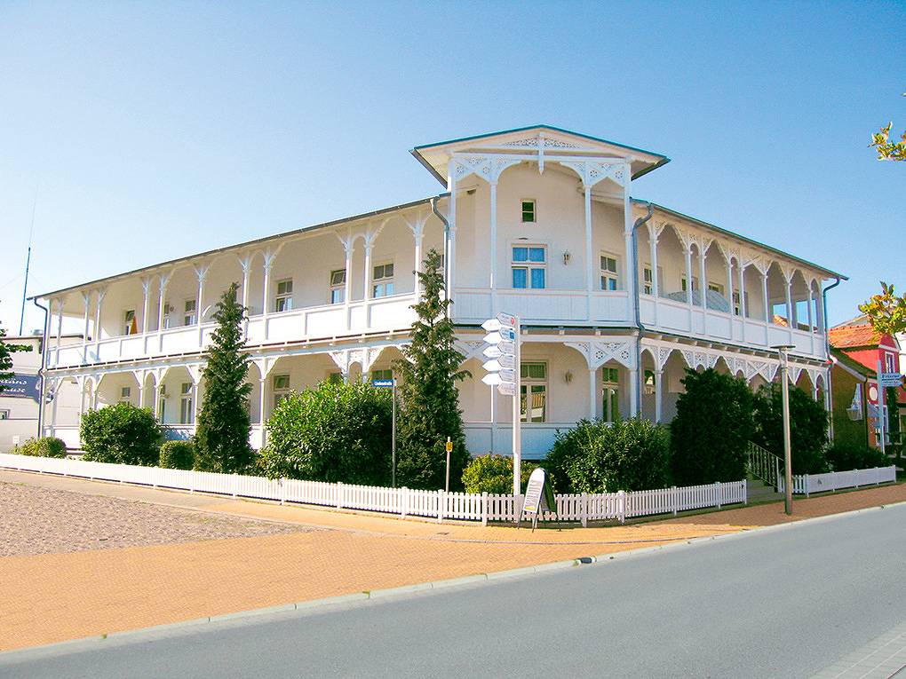 Ganze Ferienwohnung, D 093.007 - Villa Minna, Whg. 2 in Göhren, Rügen