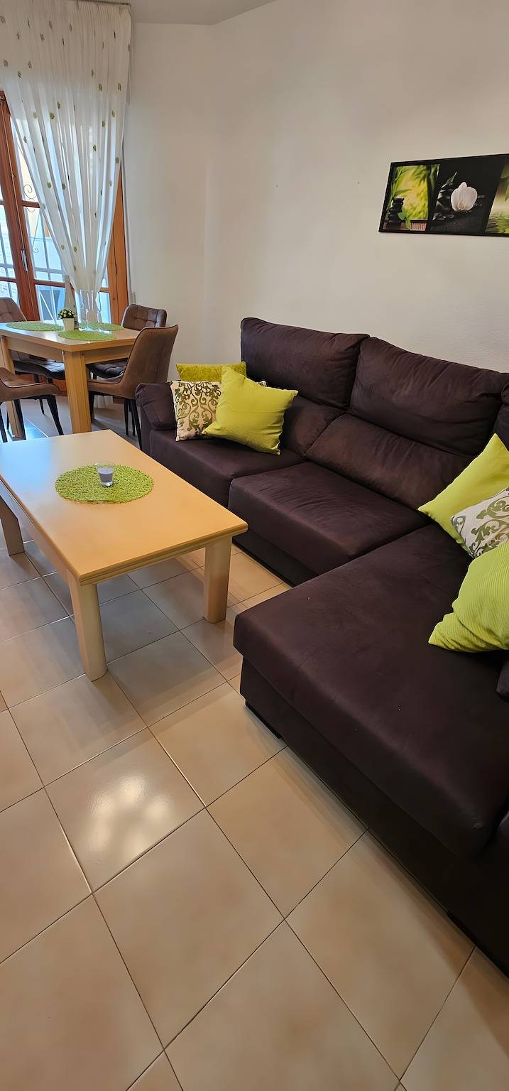 Vakantiehuis 'Marolesja' met Uitzicht op de Bergen, Wi-Fi en Airconditioning in Puerto de Mazarrón, Mazarrón