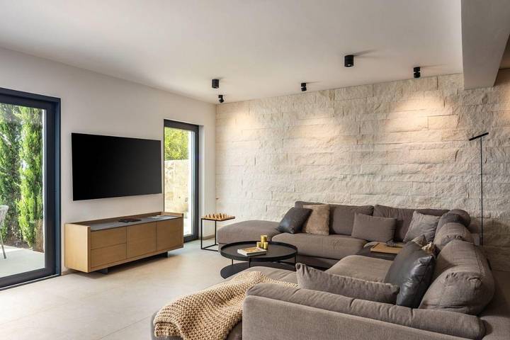 Villa pour 8 personnes, avec jardin ainsi que piscine et terrasse à Punat - 4