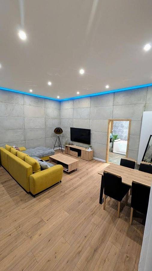 Cały apartament, Szampan i Truskawka in Toruń, Województwo kujawsko-pomorskie