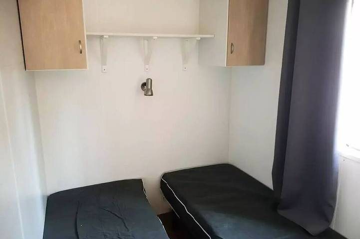 Mobil home pour 6 personnes, avec terrasse à Saint-Martin-de-Queyrières - 3