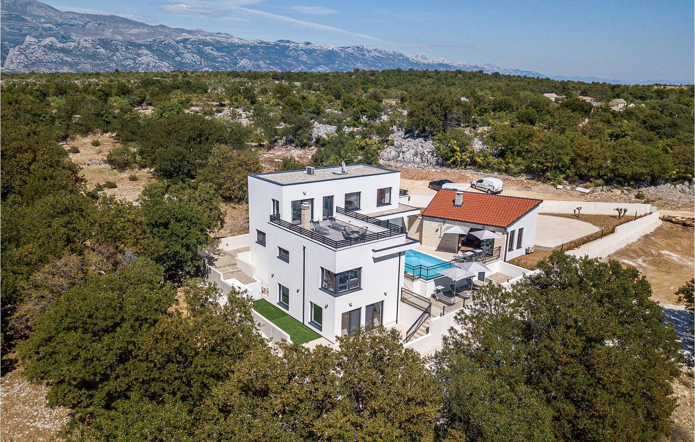 Holiday home for 10 people in Vinjerac, Zadar
