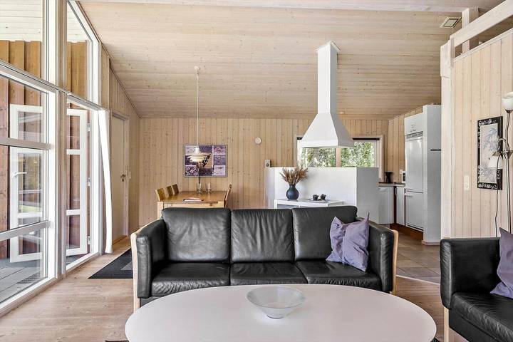 Ferienhaus für 6 Personen, mit Terrasse und Garten sowie Sauna und Whirlpool, mit Haustier in Himmerland - 4