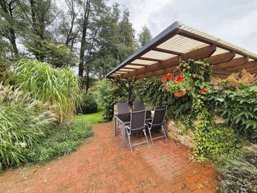 Ferienwohnung für 4 Personen, mit Garten und Seeblick in Klink