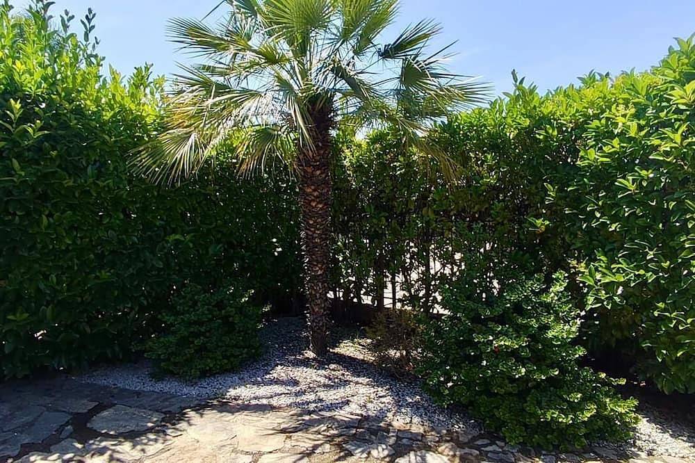 Lots of comforts near the sea, Cefalù, with the possibility of using the pool in Contrada Pistavecchia, Campofelice di Roccella