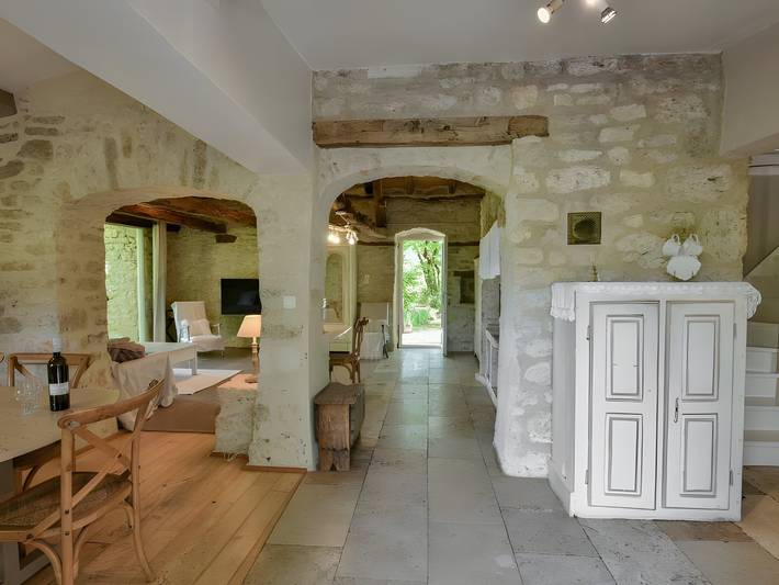 Gîte con encanto en Fargues (Prayssac/Montcuq) — Piscina privada, spa y vistas a viñedos de Cahors in Fargues, Quercy