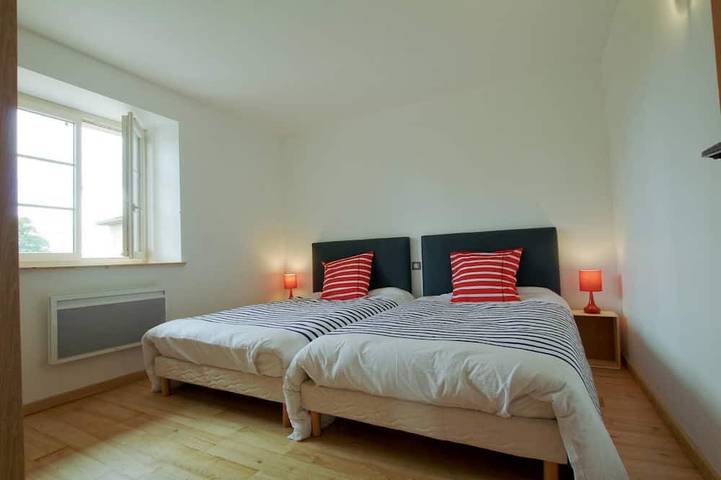 Location de vacances pour 6 personnes, avec Jardin à Sames - 4