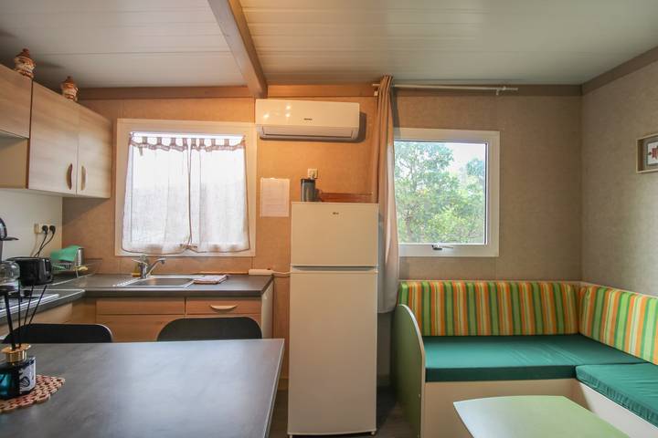 Chalet pour 4 personnes, avec bassin pour enfant en Corse - 4