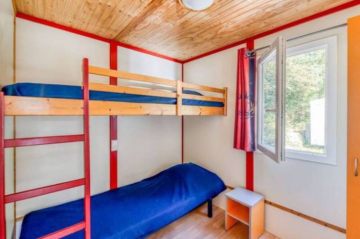 Gîte pour 4 personnes, avec terrasse et piscine, animaux acceptés à Lamonzie-Montastruc - 3
