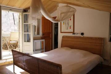 Appartement De Vacances pour 4 Personnes dans Uzès, Région de Nîmes, Photo 1