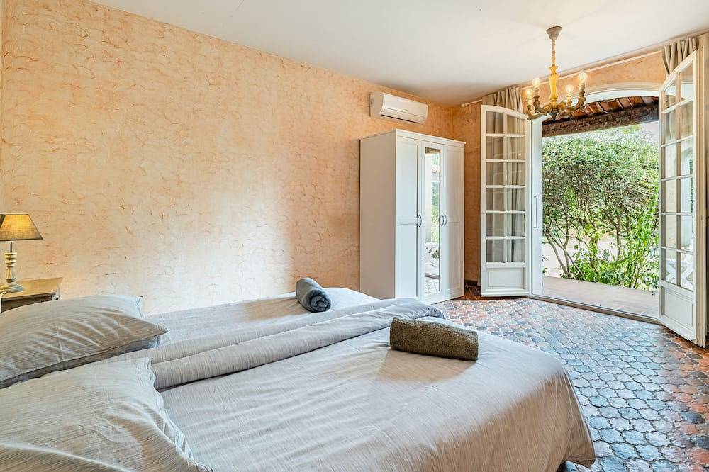 Villa met verwarmd zwembad, dicht bij de stranden en de Bandol-wijngaarden in La Cadière-d'Azur, Toulon regio