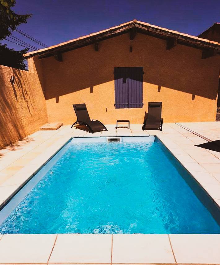 Location de vacances pour 9 personnes, avec piscine et jardin à Tourbes - 3