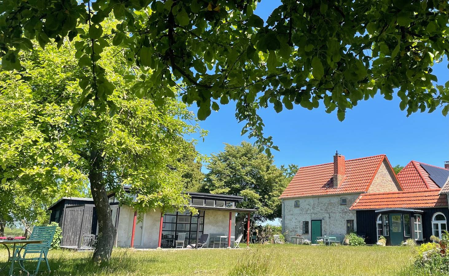 Das Atelierhaus auf Hof Jumne- ein schöner Ort der Ruhe und Weite in Saal, Vorpommern-Rügen