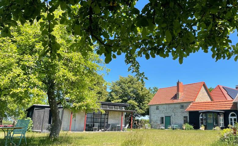 Ferienhaus für 4 Personen, mit Garten in Saal