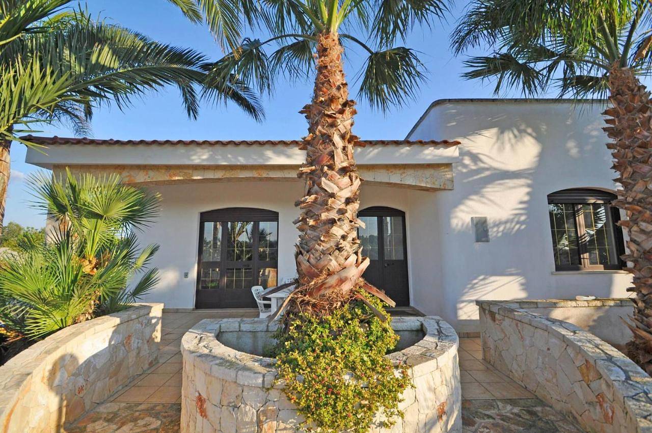Ville Magnolia by Salento Affitti in Torre Suda, Racale