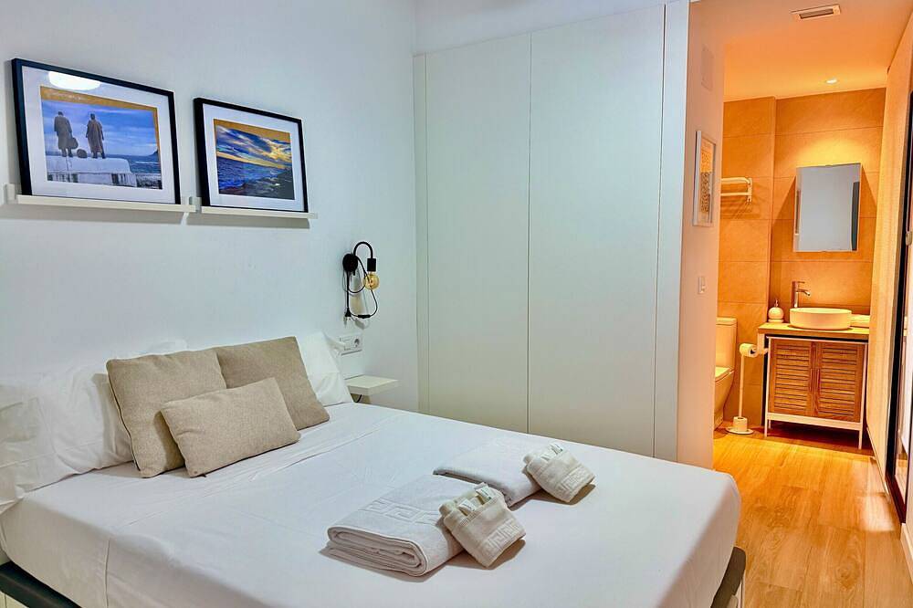 Entire apartment, Casa Carbonera By Gloove in Petrer, Alicante Inland