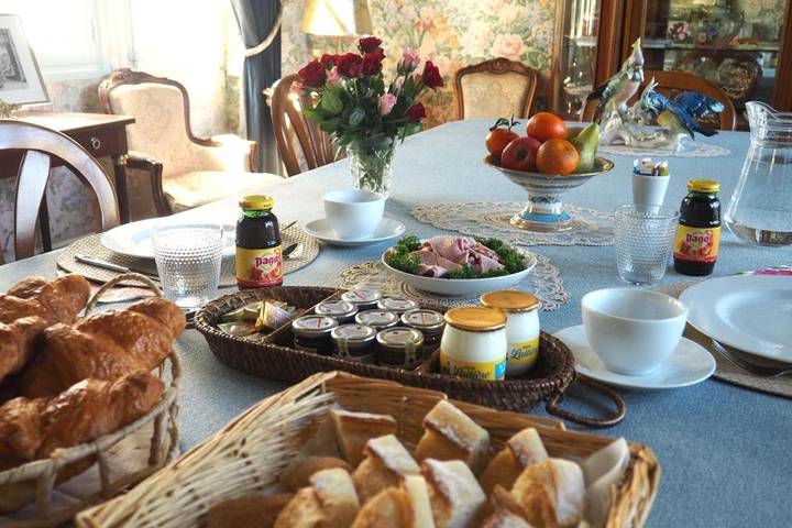 Location de vacances pour 3 personnes, avec Terrasse et Jardin ainsi que Piscine et Vue à Lencloître - 4