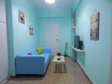 Holiday Letting for 4 People in Central Section of Athens, Athens Centre, Photo 4