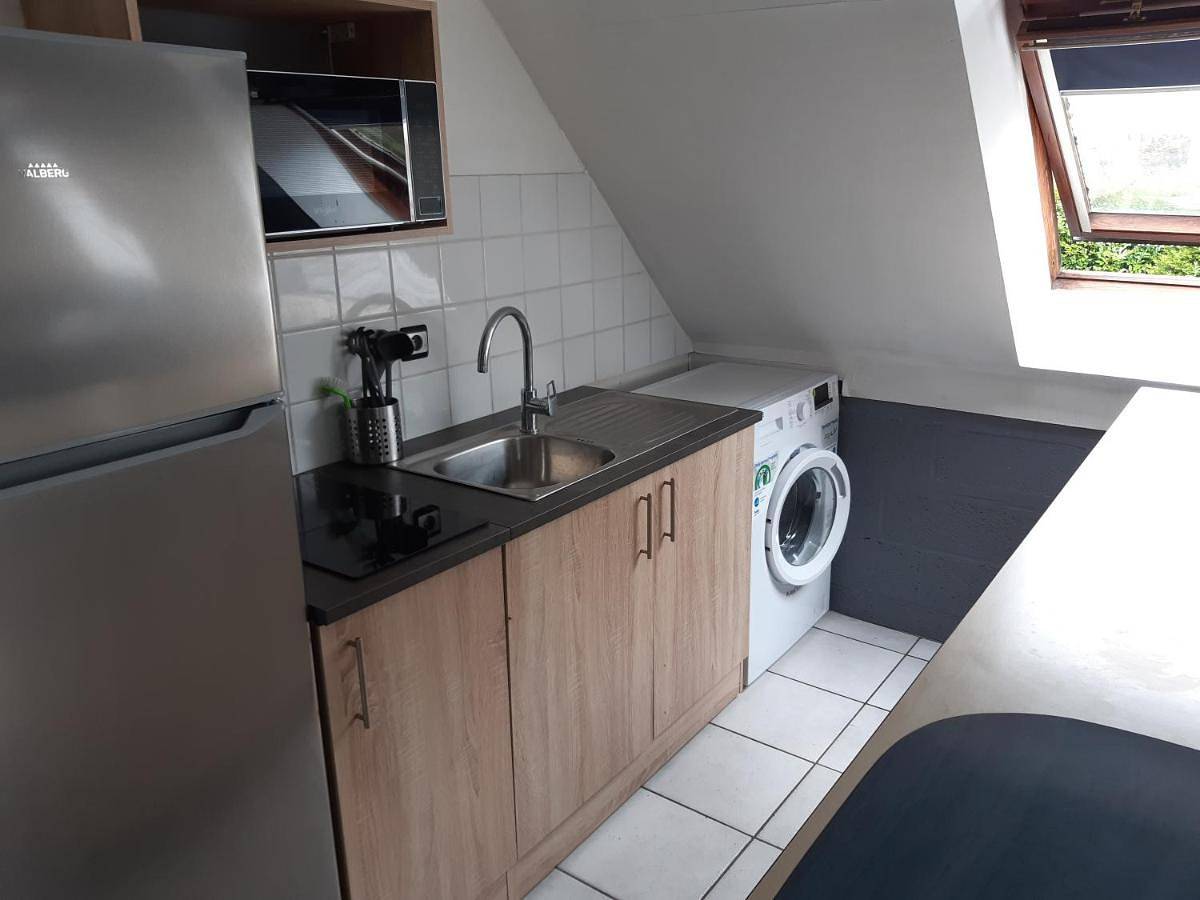 Appartement entier, Appartement de vacances pour 2 personnes avec jardin in Bierges, Wavre